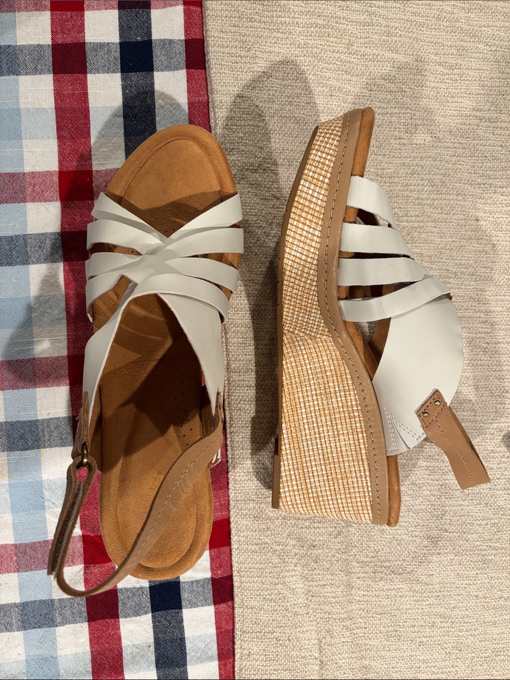 NEW Clarks White Strappy Wedge Sandals with Tan Woven Platform